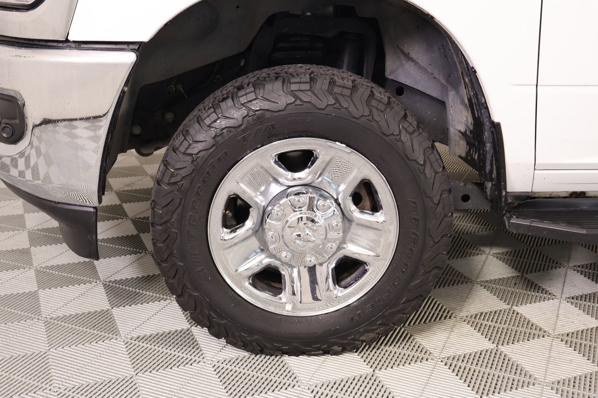 Used 2023 RAM 2500 Tradesman w/ Safety Group AWD/4WD image 18