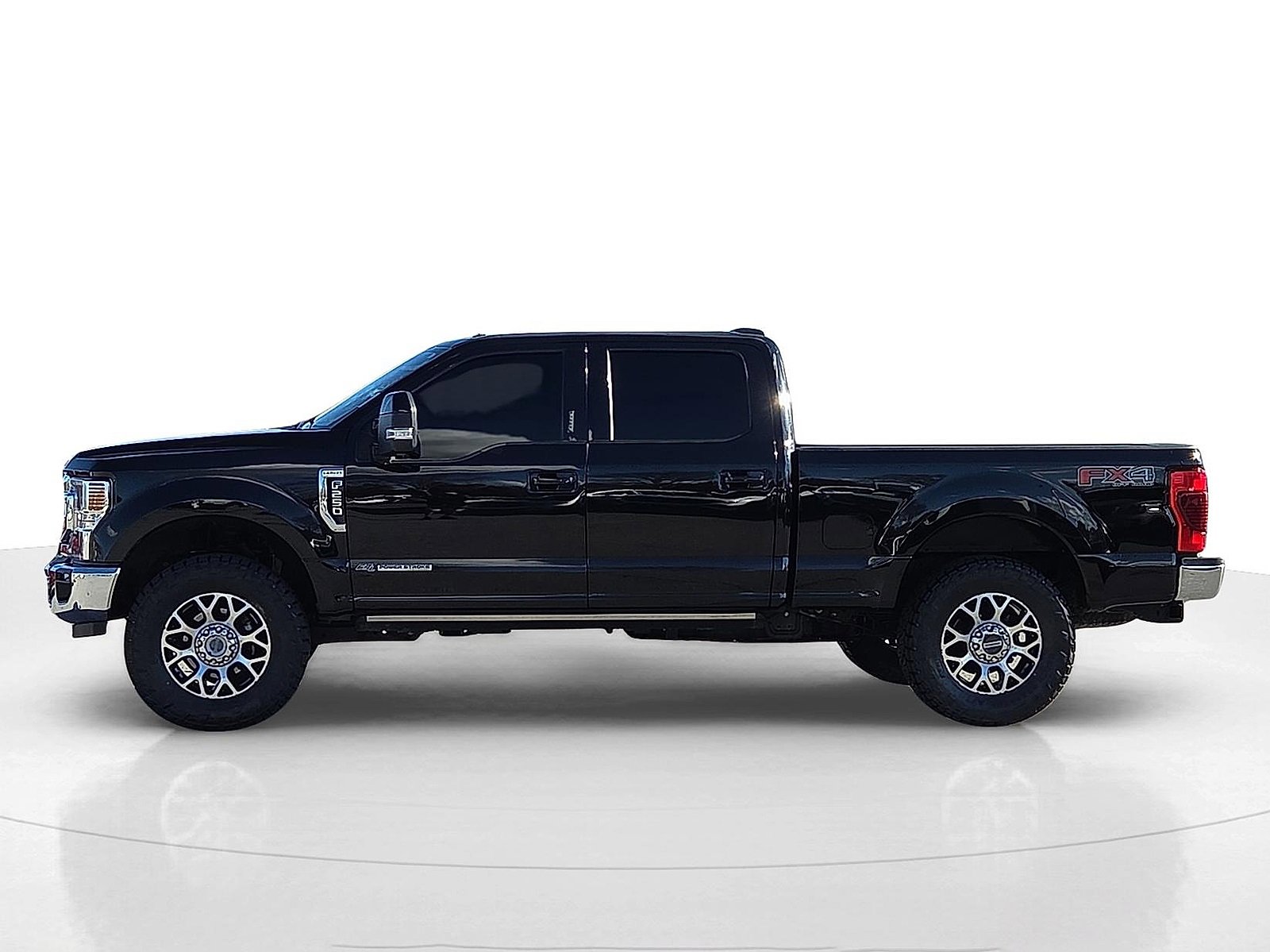 Used 2021 Ford F250 Lariat w/ Lariat Ultimate Package image 3