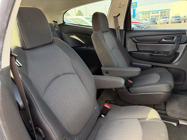 Used 2016 Chevrolet Traverse LT w/ Style and Technology Package AWD/4WD image 14