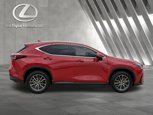 Used 2025 Lexus NX 250 FWD w/ Cold Area Package image 4