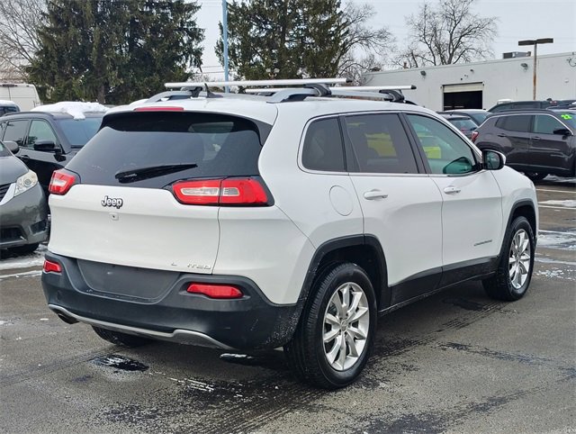 Used 2015 Jeep Cherokee Limited image 3