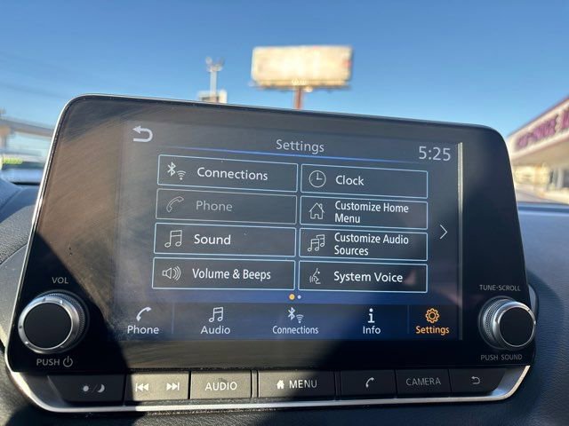 Used 2024 Nissan Sentra SV image 26