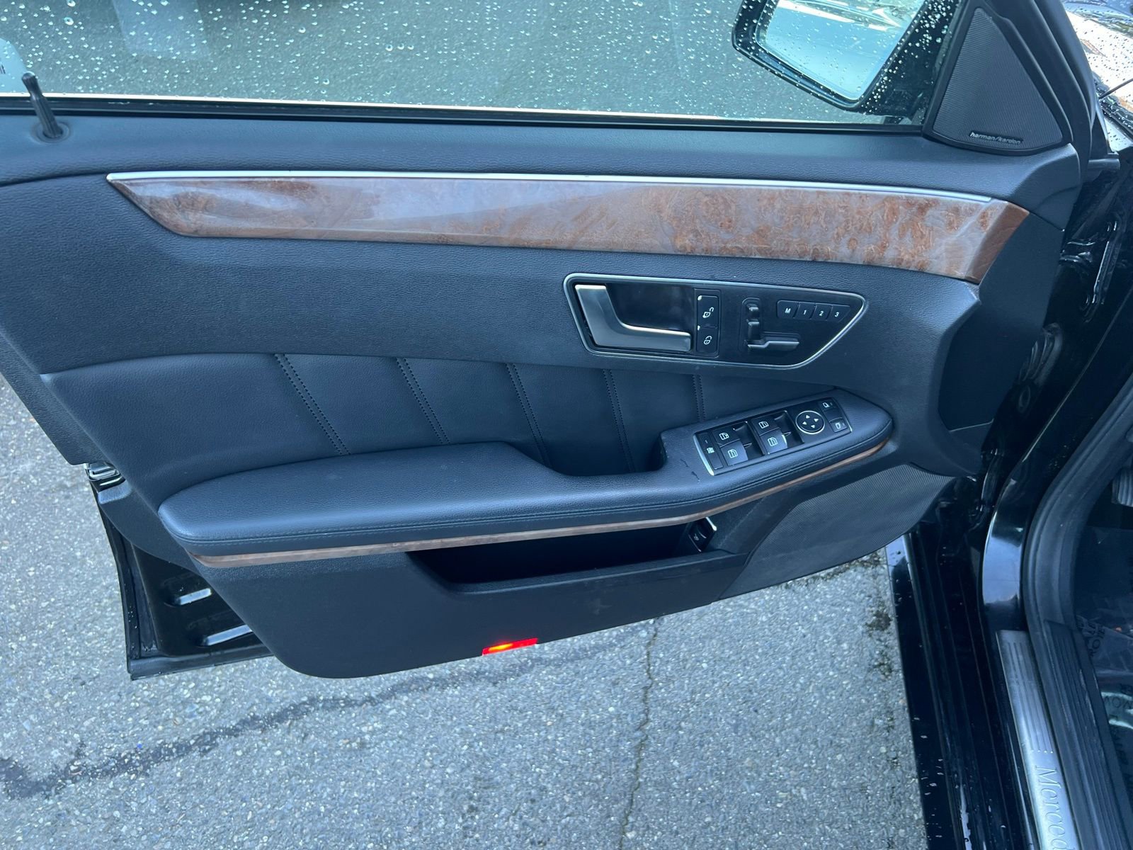 Used 2013 Mercedes-Benz E 350 Sedan image 14