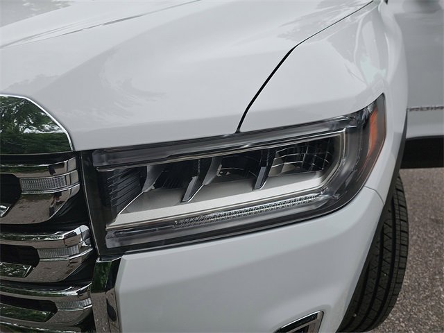 Certified 2022 GMC Acadia SLE w/ Driver Convenience Package image 33