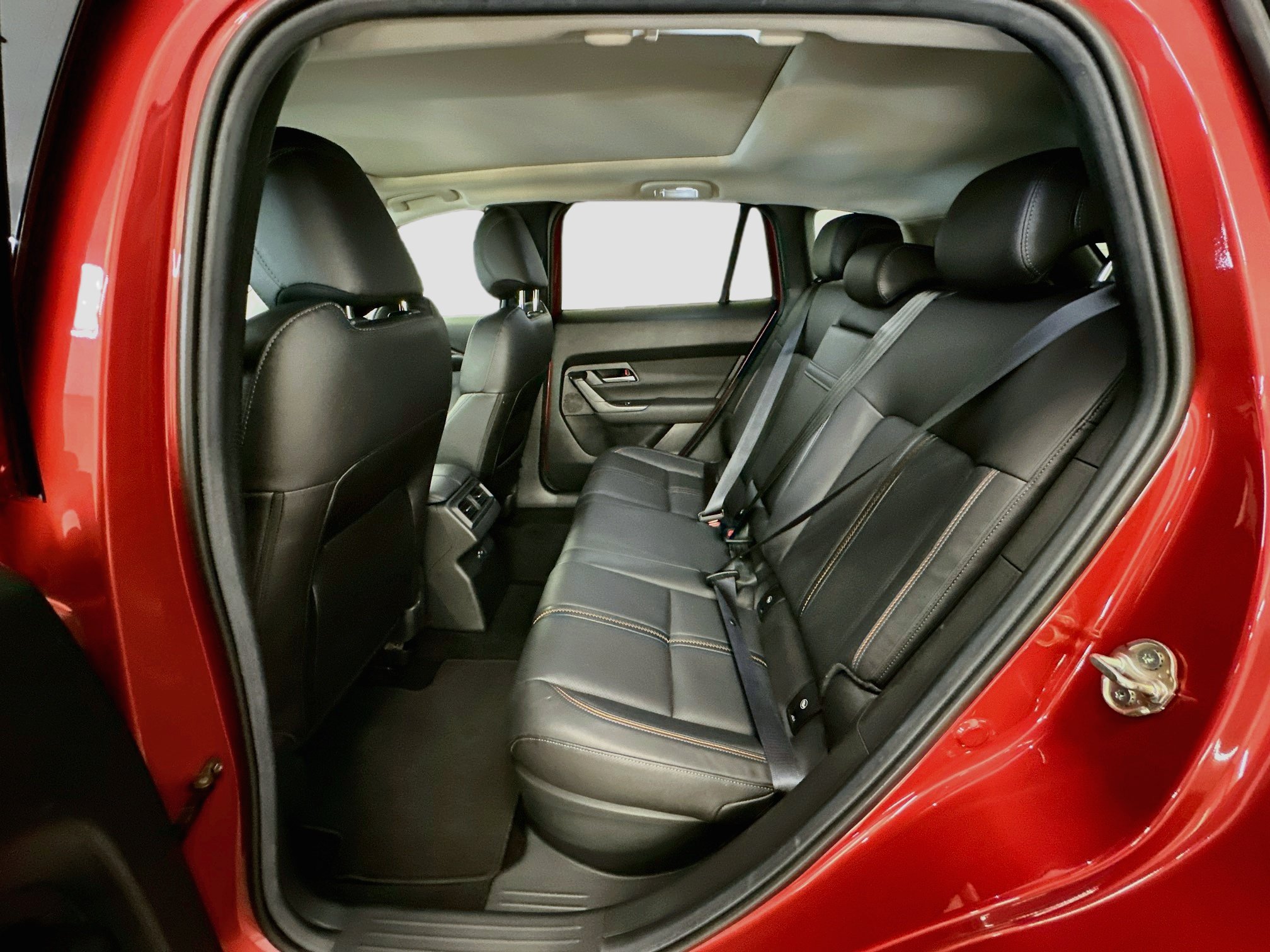 Used 2025 MAZDA CX-50 AWD 2.5 Hybrid w/ Premium Pkg image 30