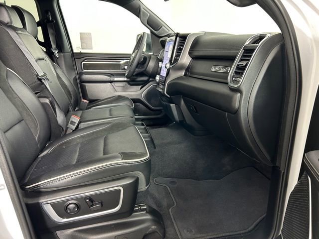 Used 2025 RAM 1500 Laramie AWD/4WD image 24