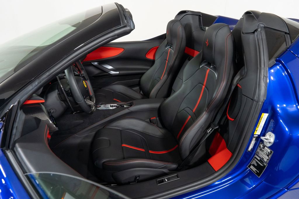 Used 2022 Ferrari SF90 Spider AWD/4WD image 5
