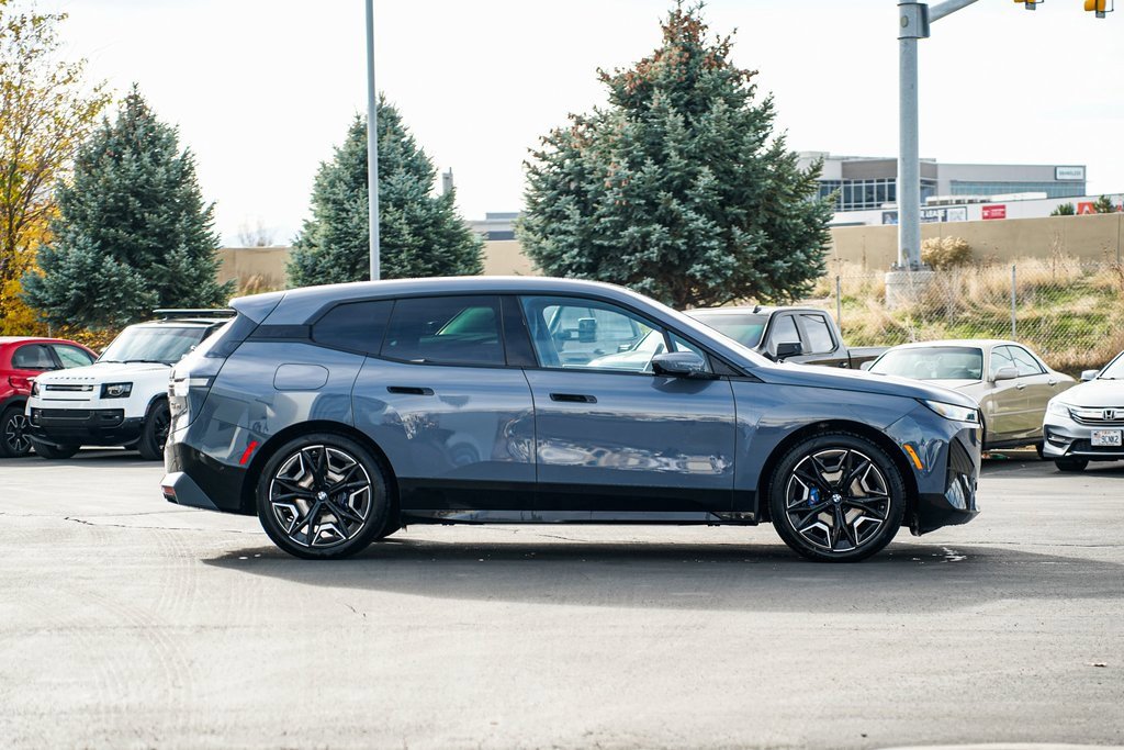 Used 2025 BMW iX M60 image 4