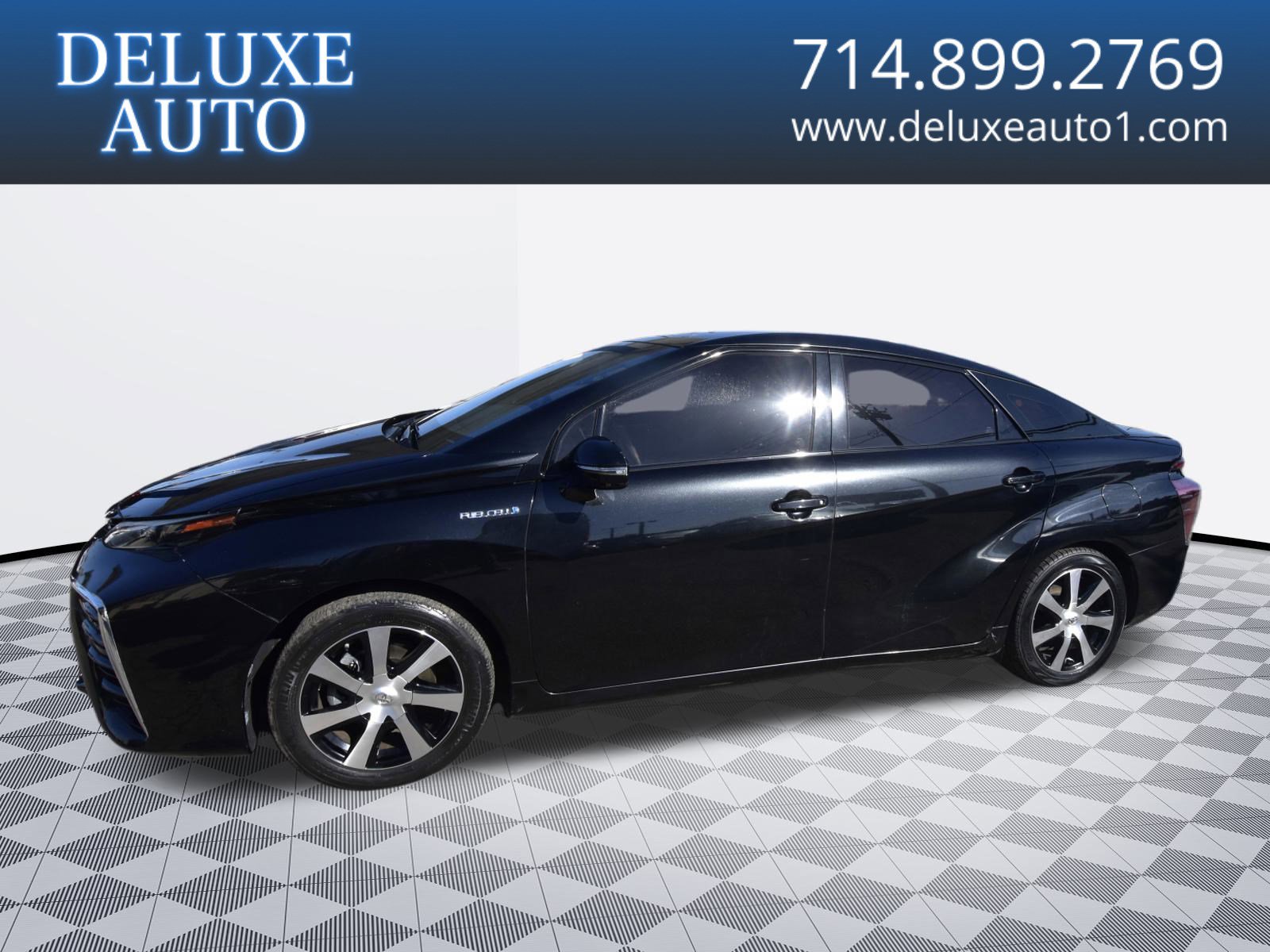 Used 2018 Toyota Mirai image 1