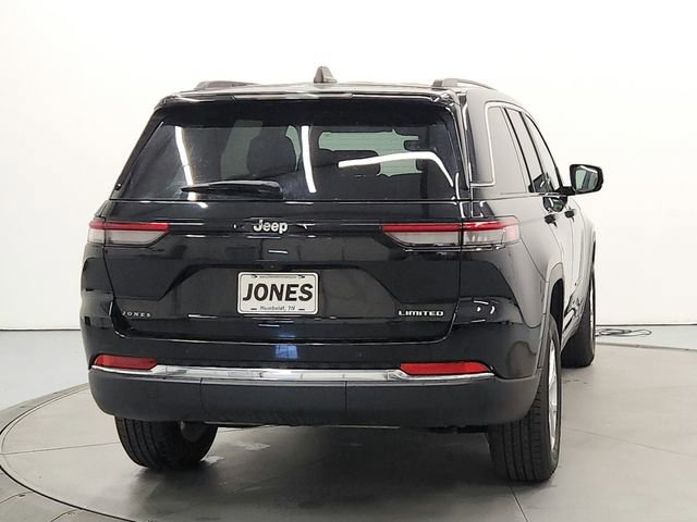 Used 2024 Jeep Grand Cherokee Limited RWD image 6