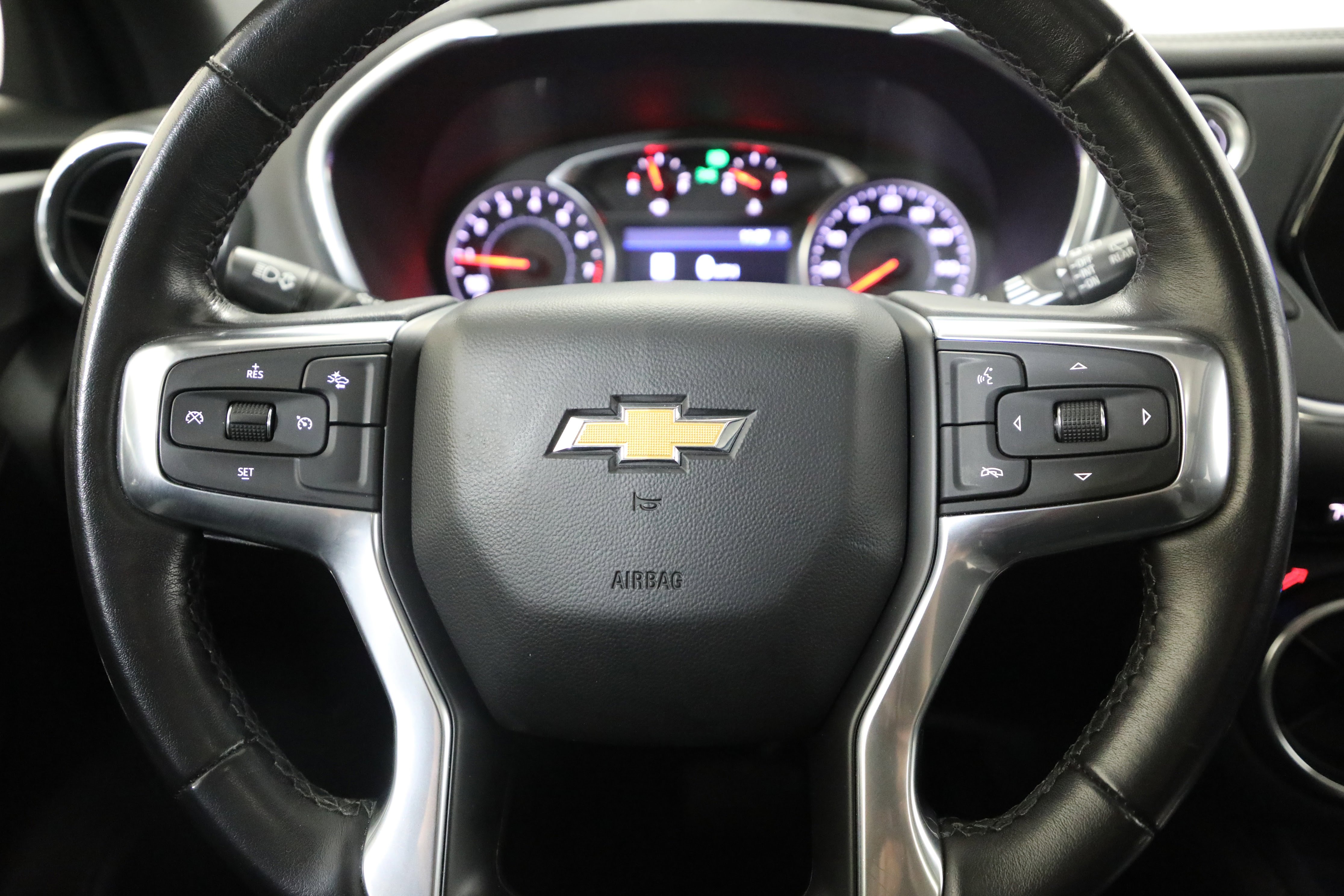 Used 2022 Chevrolet Blazer LT w/ Sound & Technology Package image 3