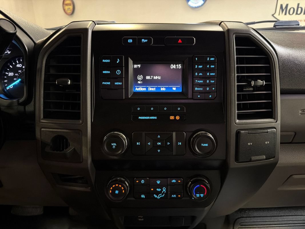 Used 2019 Ford F550 2WD Regular Cab Super Duty image 17