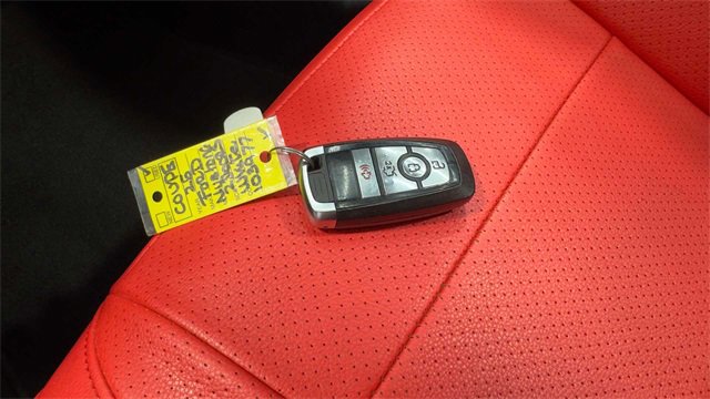 Used 2025 Ford Mustang Coupe image 26