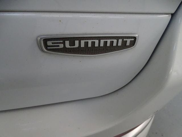 Certified 2023 Jeep Grand Cherokee L Summit AWD/4WD image 27