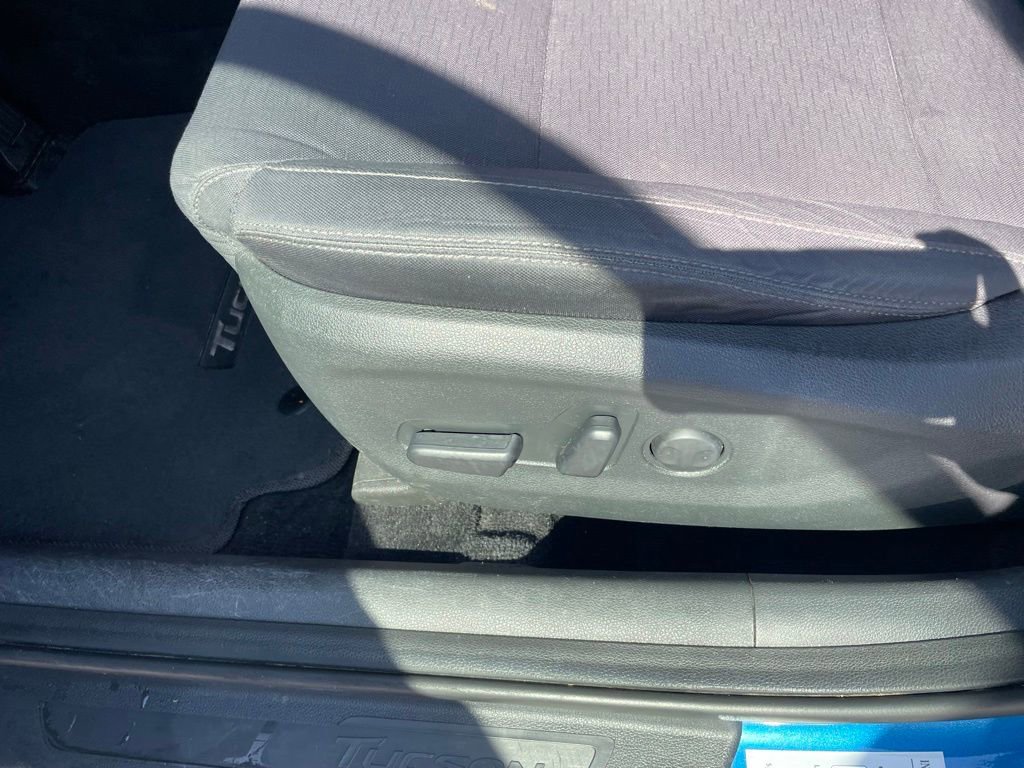 Used 2021 Hyundai Tucson Value FWD image 10