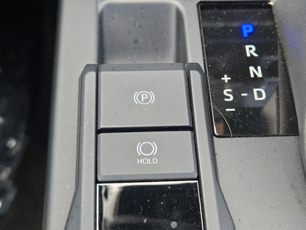 Used 2025 Toyota 4Runner Limited RWD image 22