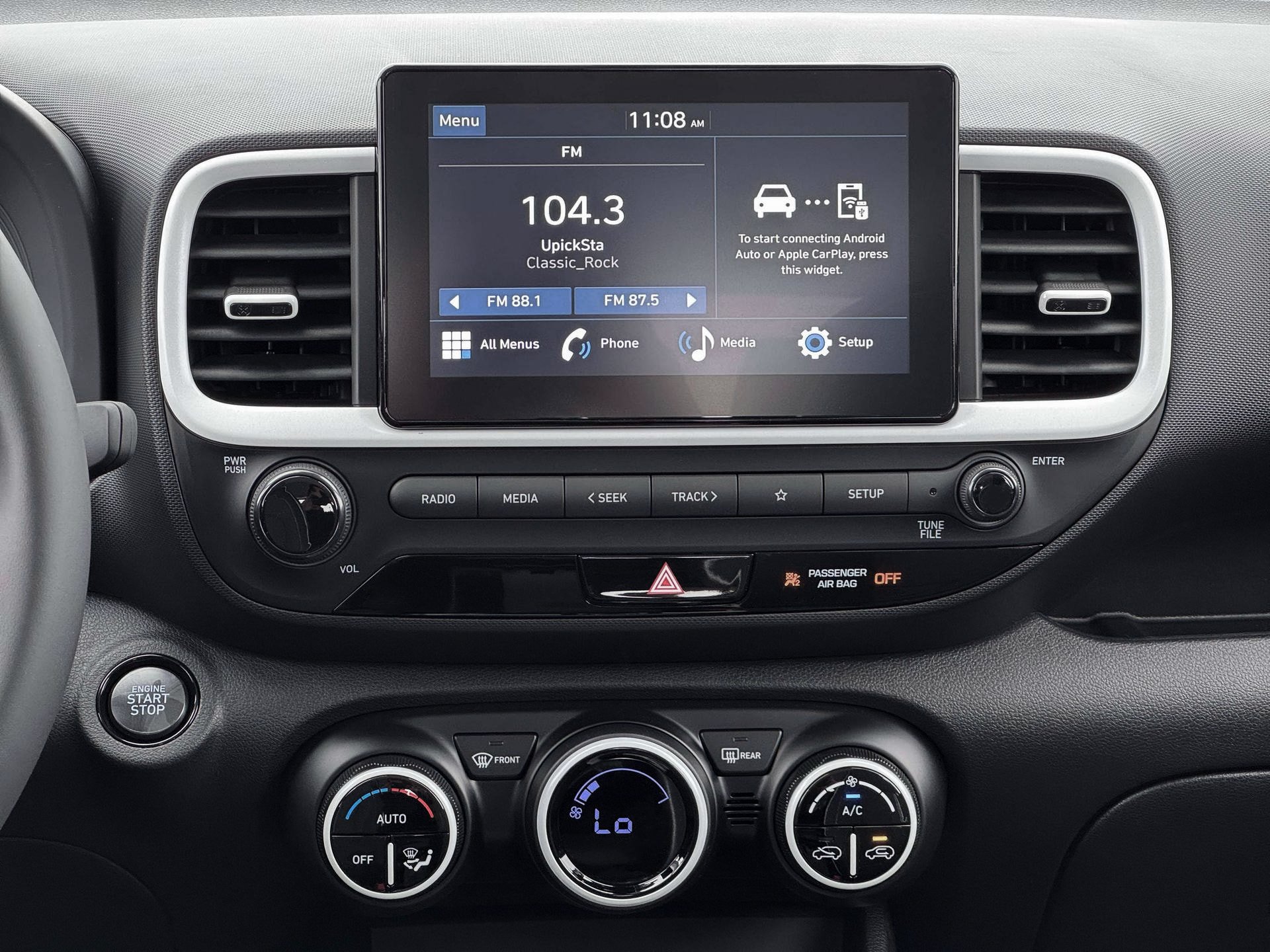 New 2026 Hyundai Venue SEL FWD image 19