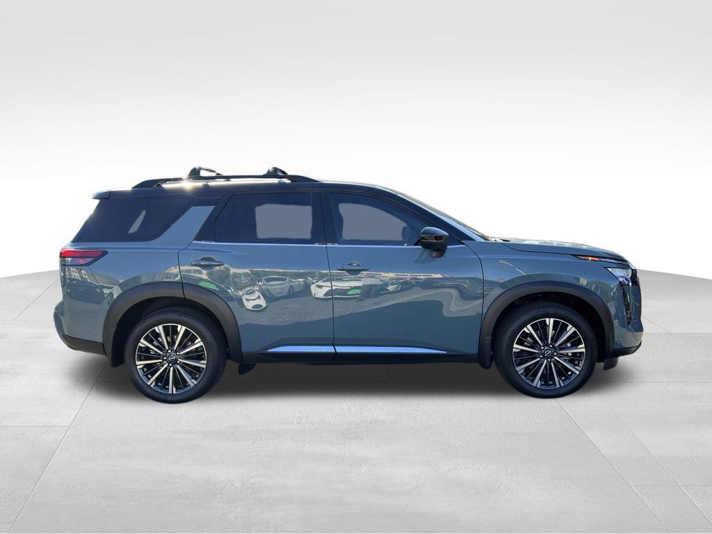 Used 2026 Nissan Pathfinder Platinum w/ Cargo Package AWD/4WD image 6