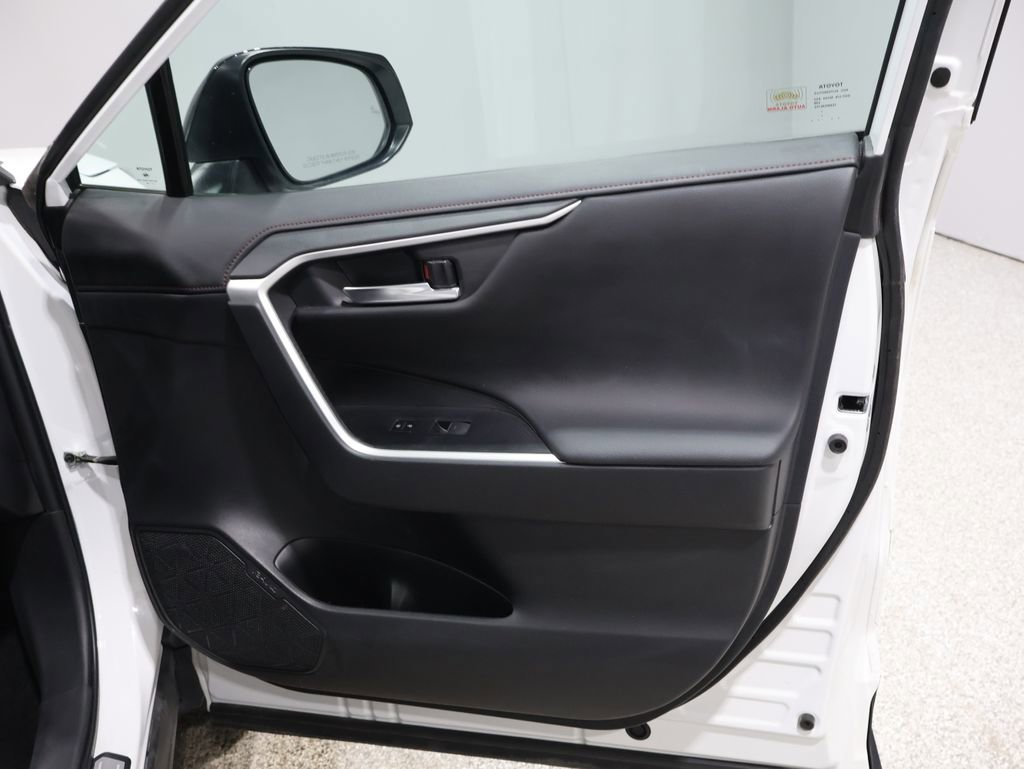 Certified 2024 Toyota RAV4 TRD Off-Road image 24