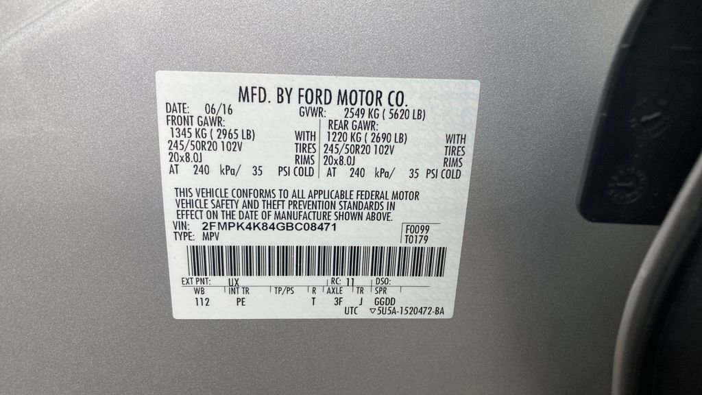 Used 2016 Ford Edge Titanium w/ Equipment Group 302A AWD/4WD image 9