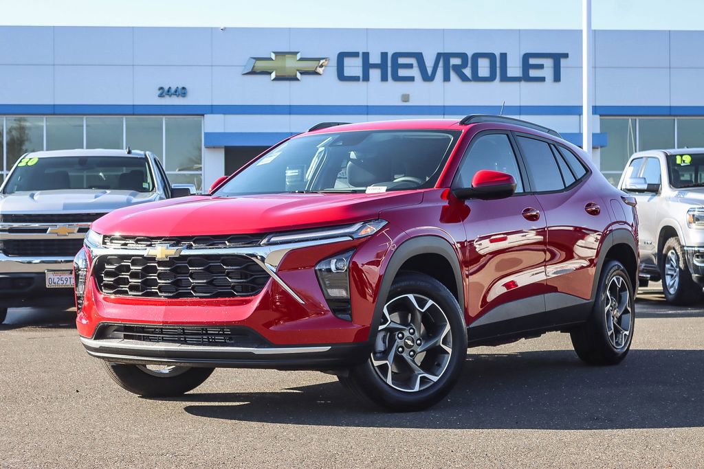 New 2026 Chevrolet Trax LT w/ Driver Confidence Package image 1