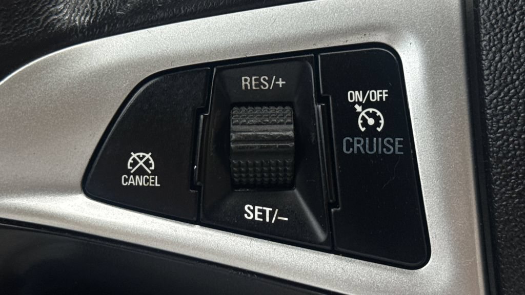 Used 2015 Chevrolet Equinox LT FWD image 29