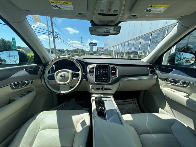 Certified 2025 Volvo XC90 B5 Core w/ Climate Package AWD/4WD image 15