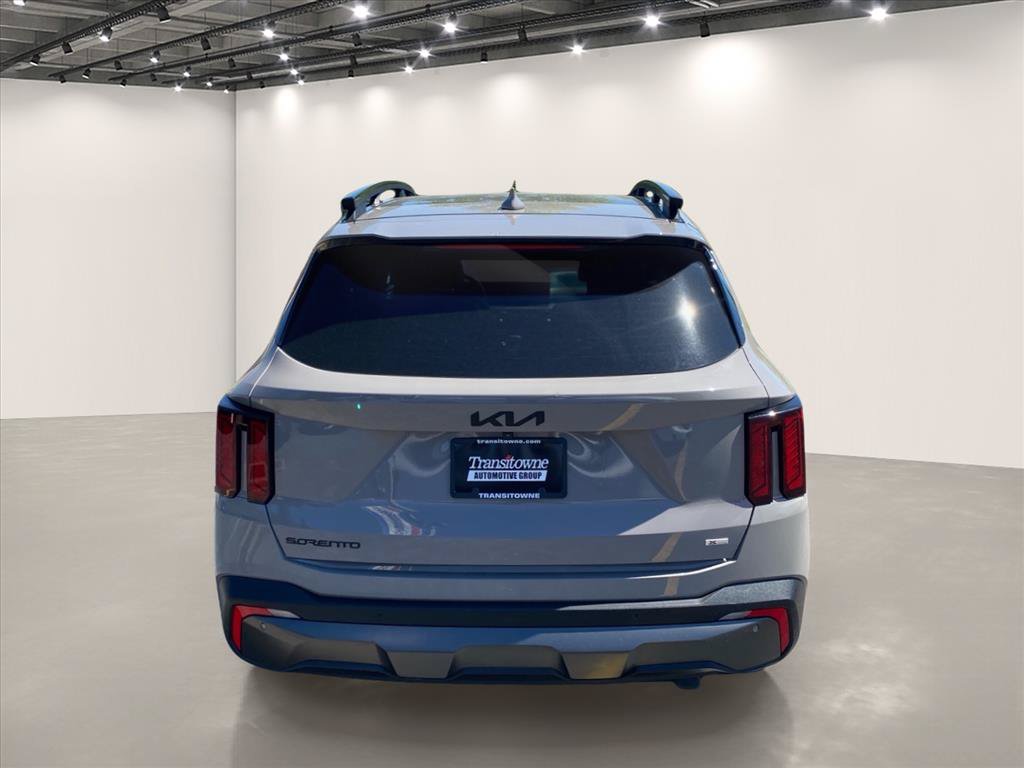 Certified 2025 Kia Sorento X-Line EX AWD/4WD image 7