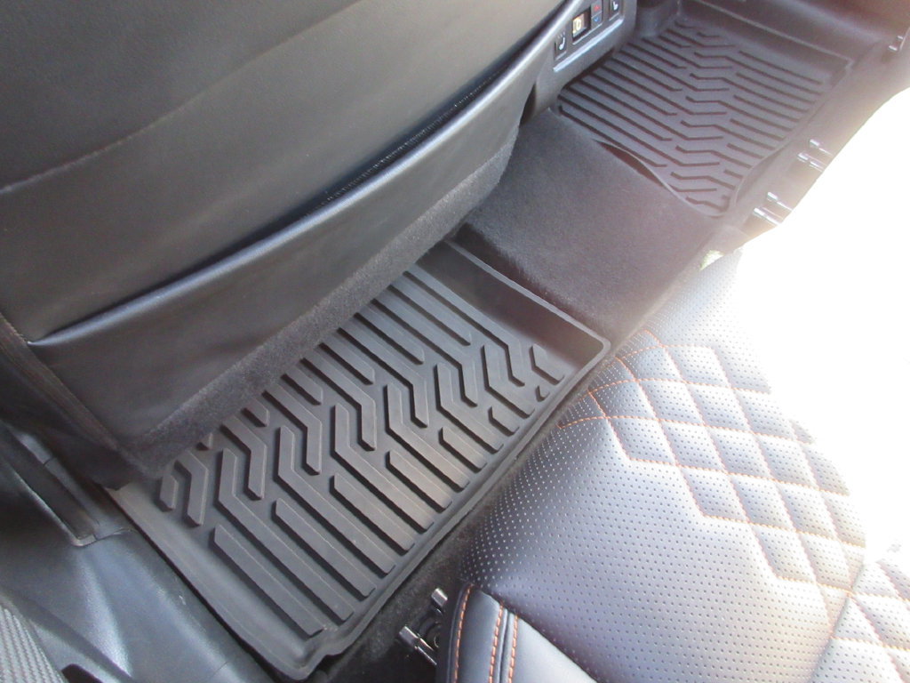 Used 2023 Mitsubishi Outlander SEL AWD/4WD image 30