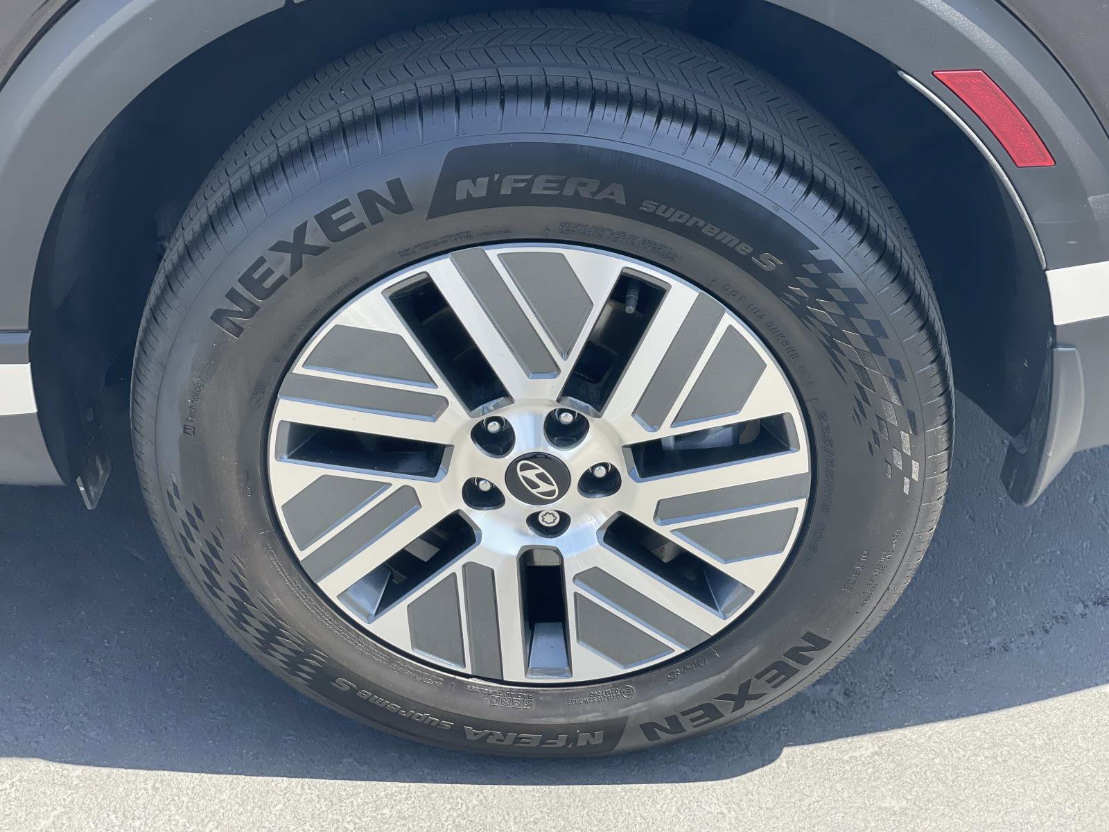 Used 2026 Hyundai Palisade SEL Premium FWD image 6