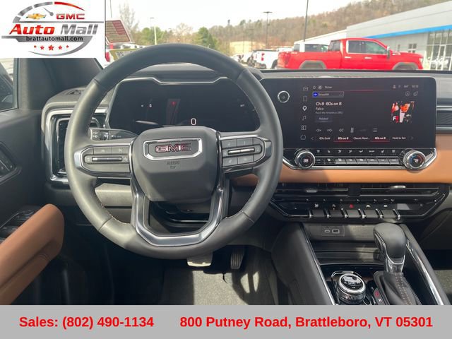 Used 2025 GMC Canyon AT4 w/ Technology Plus Package image 15