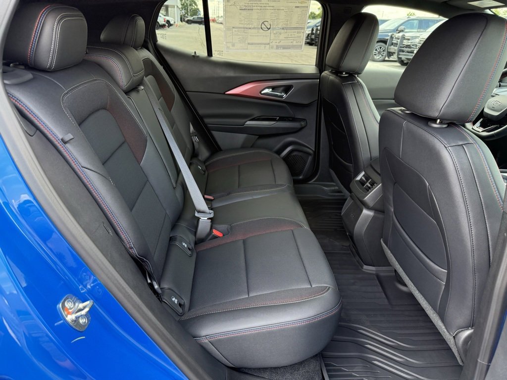 New 2025 Chevrolet Equinox EV RS image 25