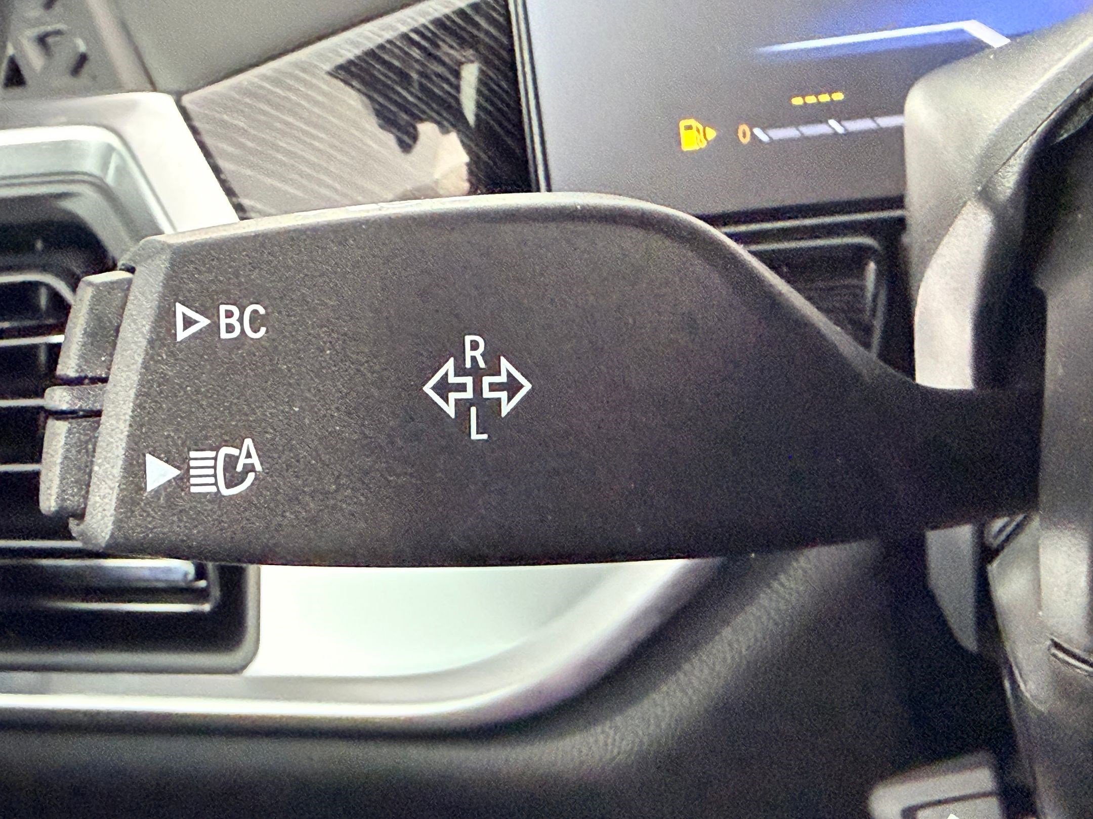 New 2026 BMW X5 xDrive40i AWD/4WD image 28