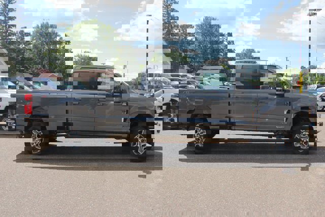 New 2026 Ford F350 4x4 Crew Cab Super Duty image 6