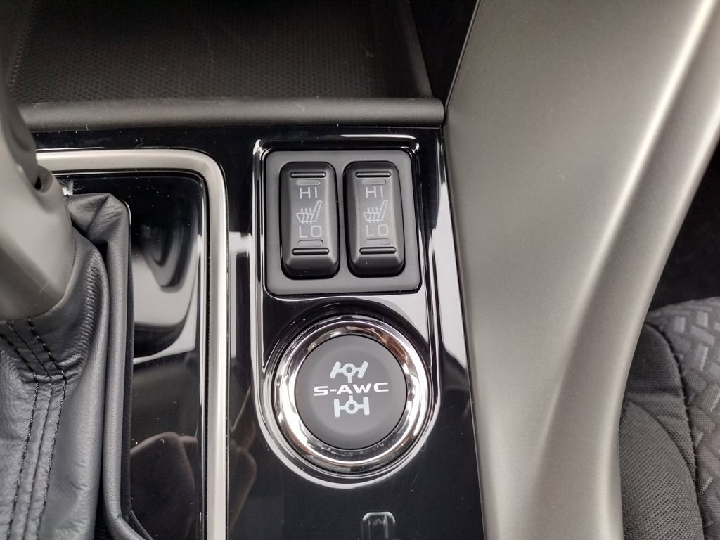 New 2026 Mitsubishi Eclipse Cross LE image 23