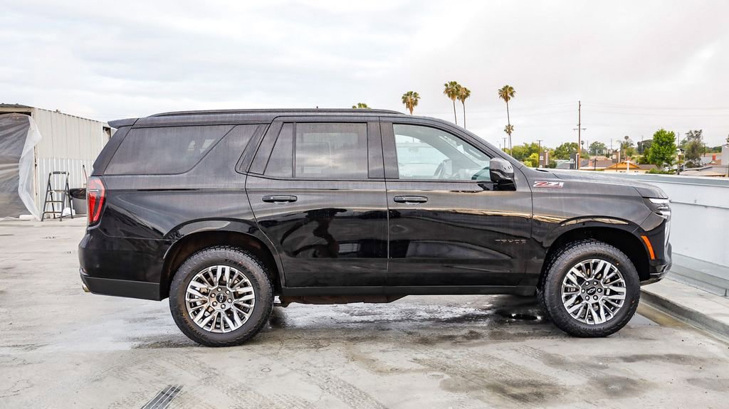 Used 2025 Chevrolet Tahoe Z71 AWD/4WD image 13
