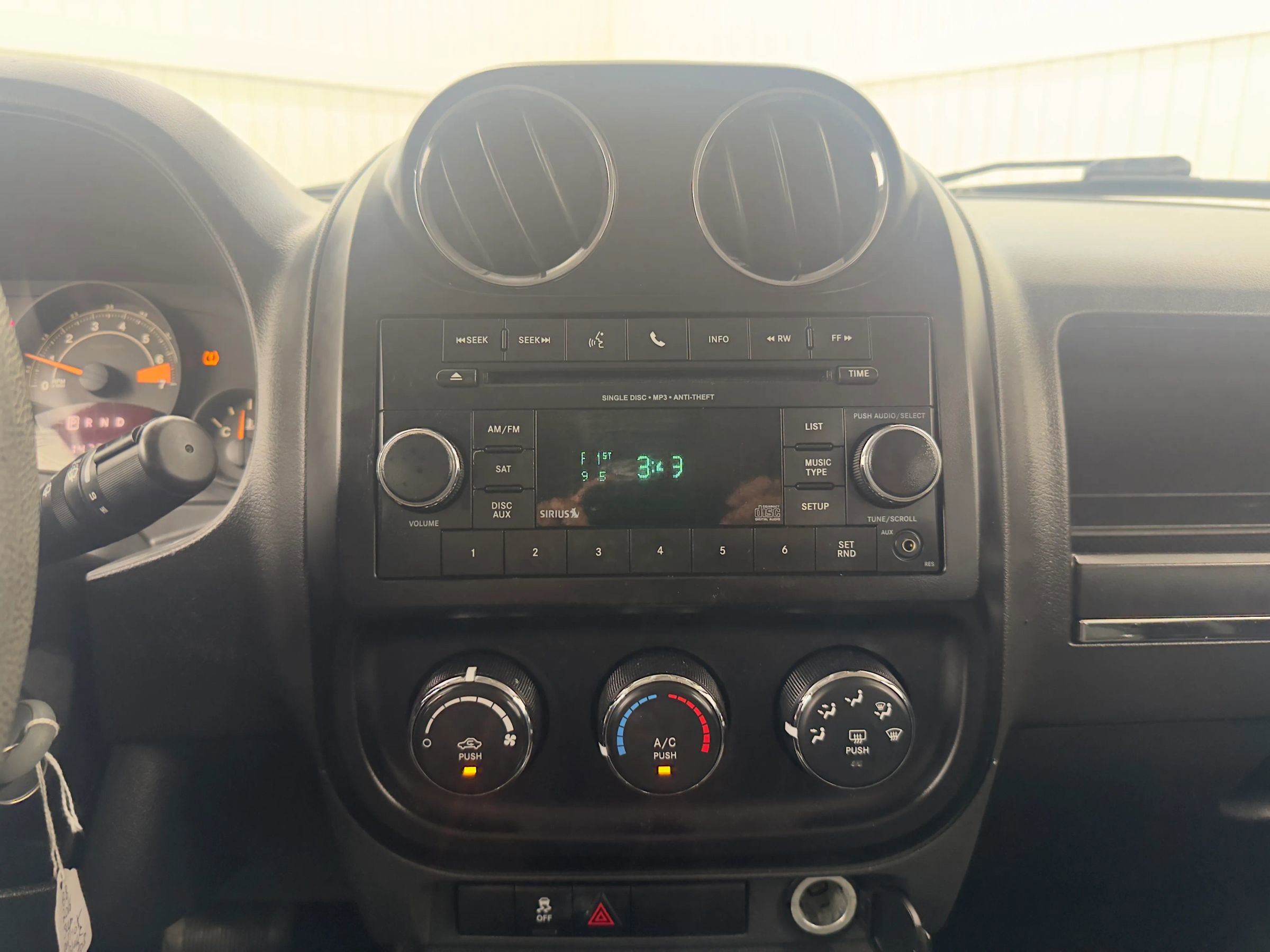 Used 2016 Jeep Patriot Sport w/ Power Value Group FWD image 15