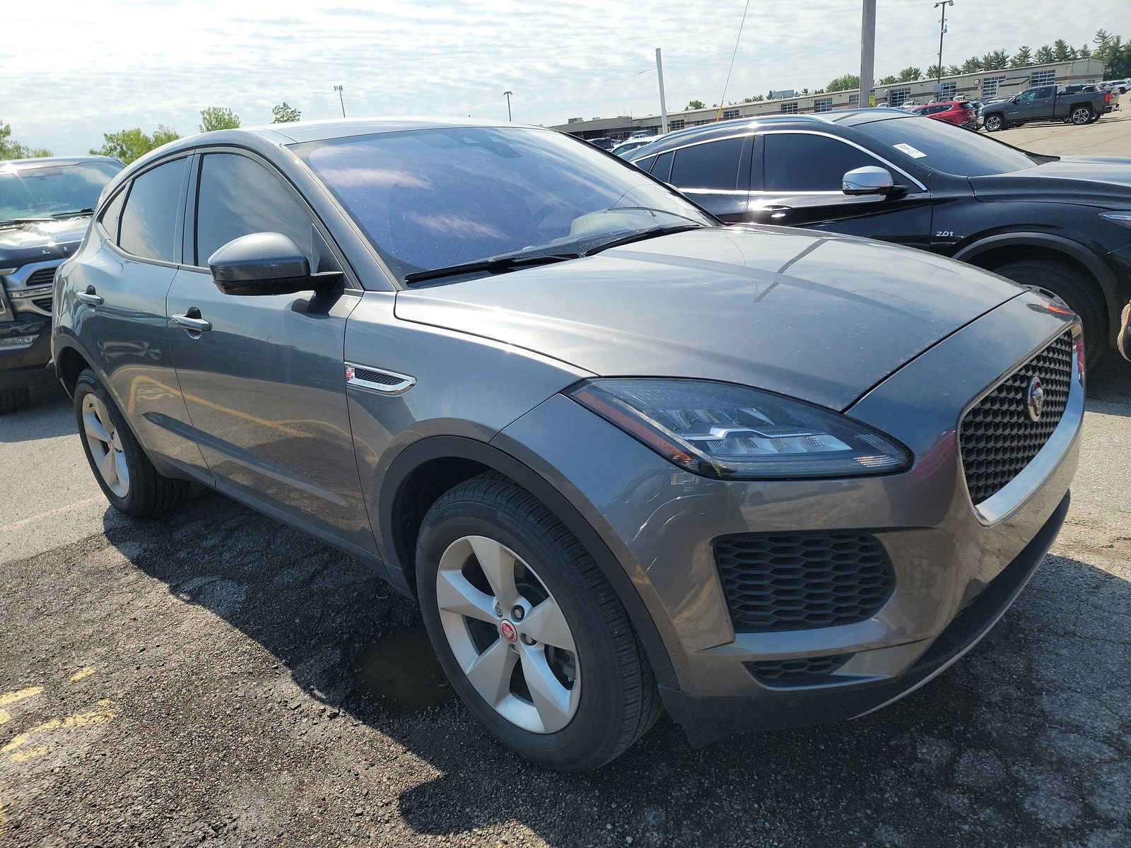 Used 2020 Jaguar E-PACE AWD/4WD image 4