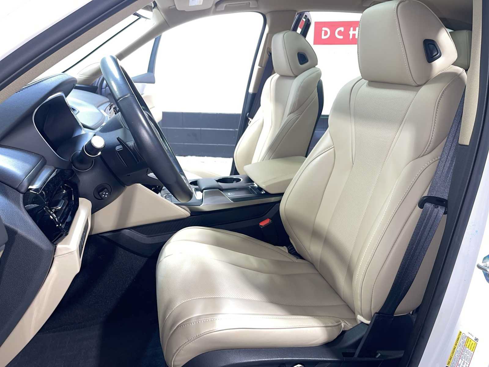 Certified 2024 Acura MDX w/ Technology Package AWD/4WD image 11