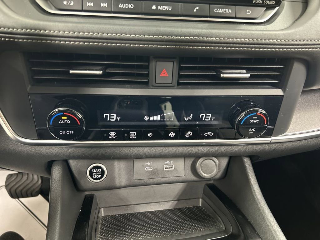 Used 2023 Nissan Rogue SV AWD/4WD image 16