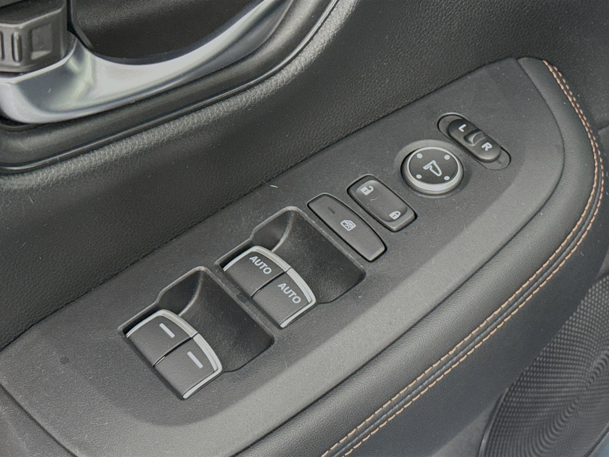 Certified 2024 Honda HR-V Sport image 17