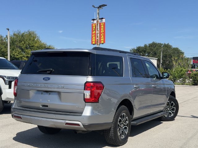 Used 2024 Ford Expedition Max XLT RWD image 3