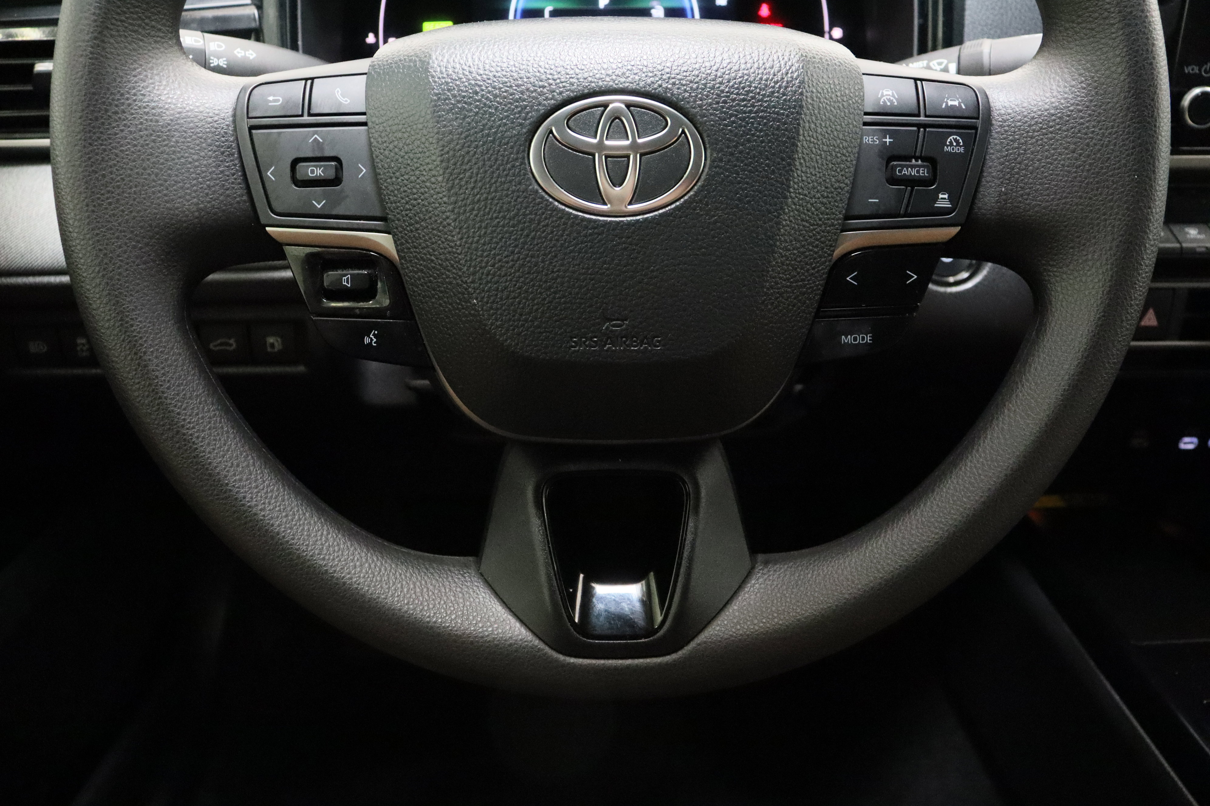 Certified 2025 Toyota Camry LE w/ Convenience Package image 23