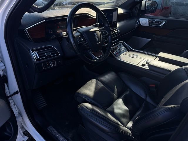 Certified 2022 Lincoln Navigator Reserve image 18