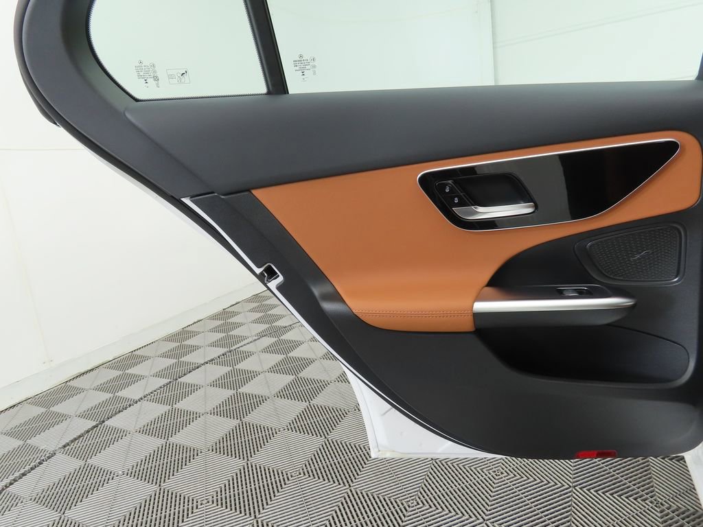 New 2025 Mercedes-Benz C 300 4MATIC Sedan image 26