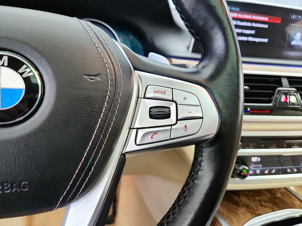 Used 2018 BMW 740e xDrive AWD/4WD image 24