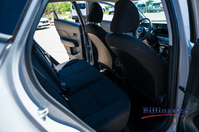 Used 2025 Hyundai Kona SEL AWD/4WD image 14
