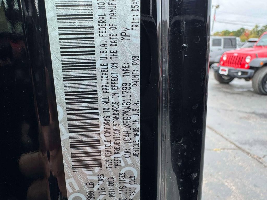 Used 2019 Jeep Wrangler Unlimited Rubicon image 14