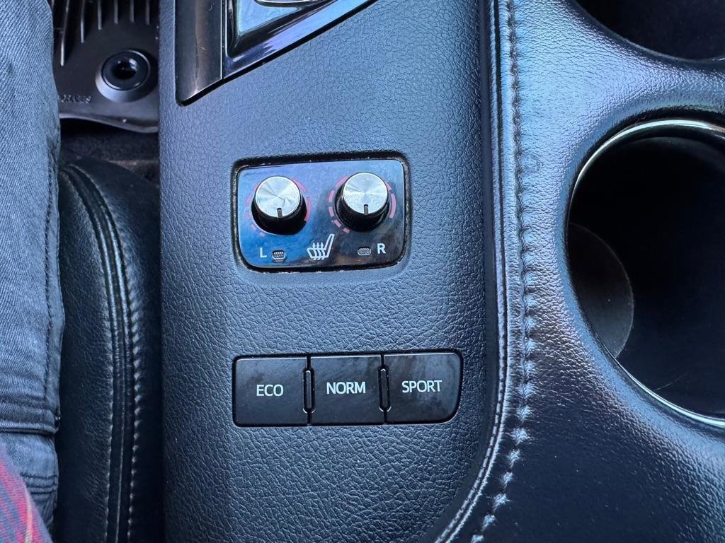 Used 2015 Toyota Avalon XLE FWD image 20