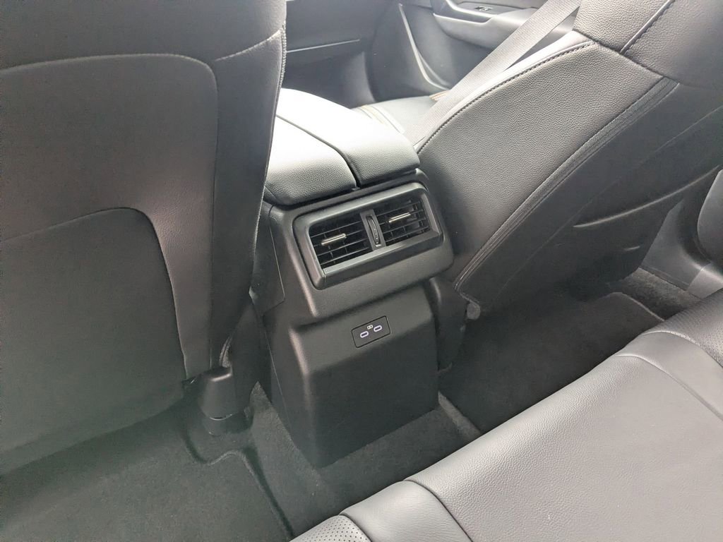 Used 2025 MAZDA CX-50 AWD 2.5 Hybrid w/ Premium Pkg image 27